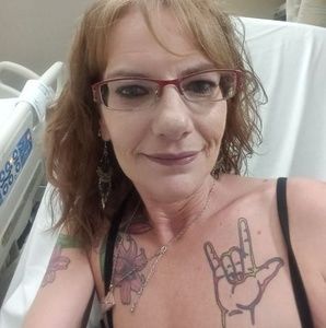 Meet your Posher, Desi